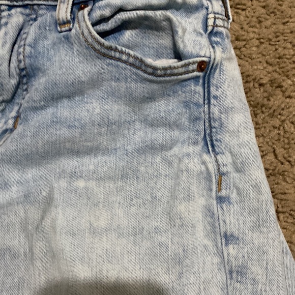 Old Navy Jeans - Picture 2 of 5